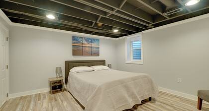 1 Mi to Tunnel Park: Holland Home w/ Fire Pit