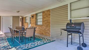 ํ์ฐ์ค (3 Bedrooms) | ๋ด๋ถ