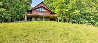 Spacious Log Cabin in Fairland, 1 Mi to Grand Lake