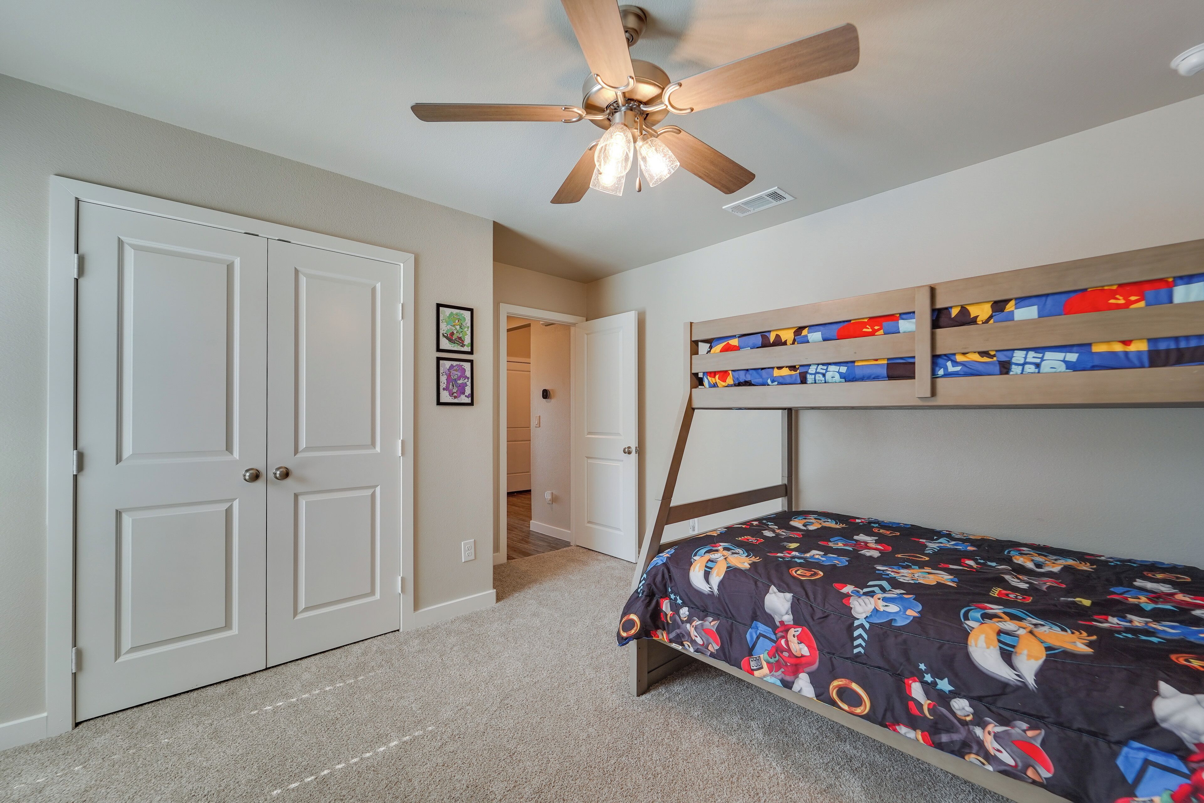 House (3 Bedrooms) | Interior