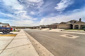 House (3 Bedrooms) | Interior - Wolfforth Home w/ Yard ~ 14 Mi to Lubbock (Wolfforth)