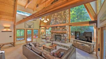 House (3 Bedrooms) | Front of property