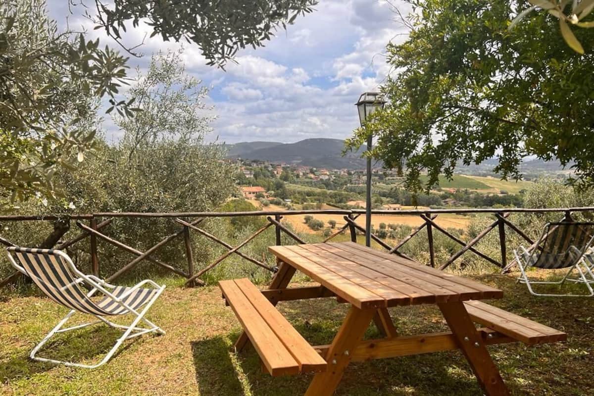 Romantic Apartment | 1 bedroom, premium bedding, down comforters, individually decorated