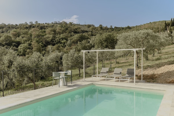 Piscina stagionale all'aperto