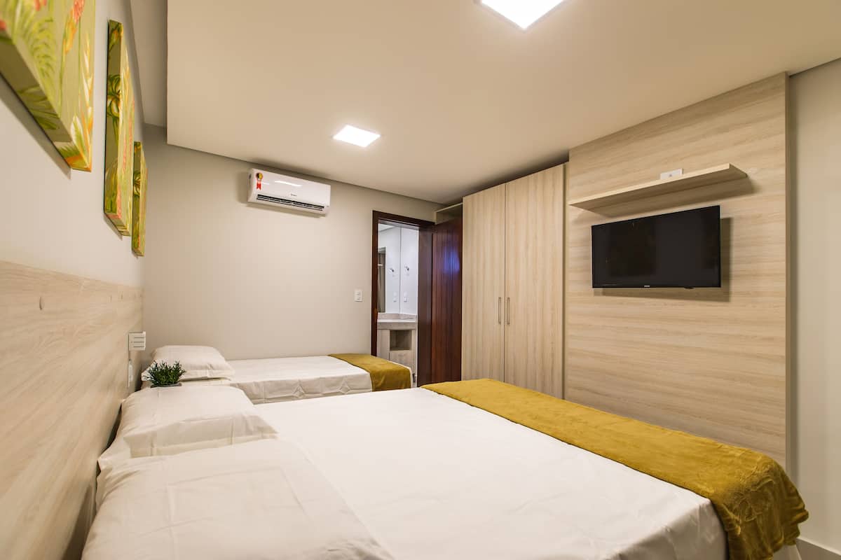 Ropa de cama hipoalergénica, minibar, muebles diferentes y wifi gratis