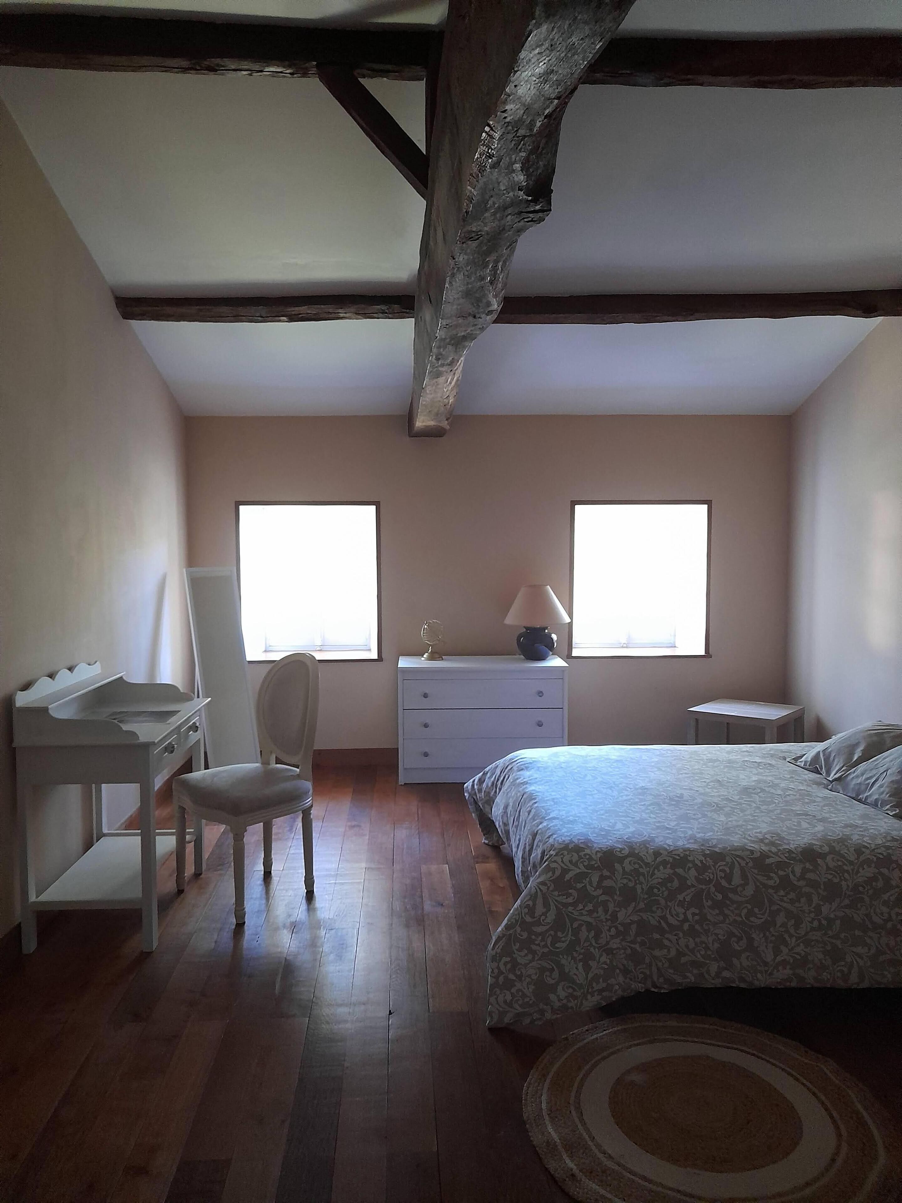 Jolie Charentaise à Proximité des Plages