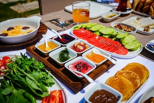 Free daily continental breakfast