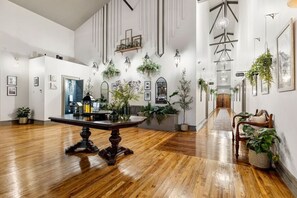 Lobby - Carraway @ The Vestry on Read (Columbia)