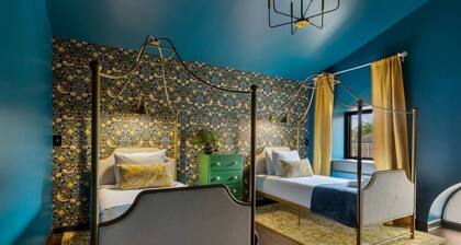 Gypsy + Carraway @ The Vestry on Read