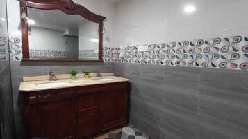 Doccia, asciugamani, sapone