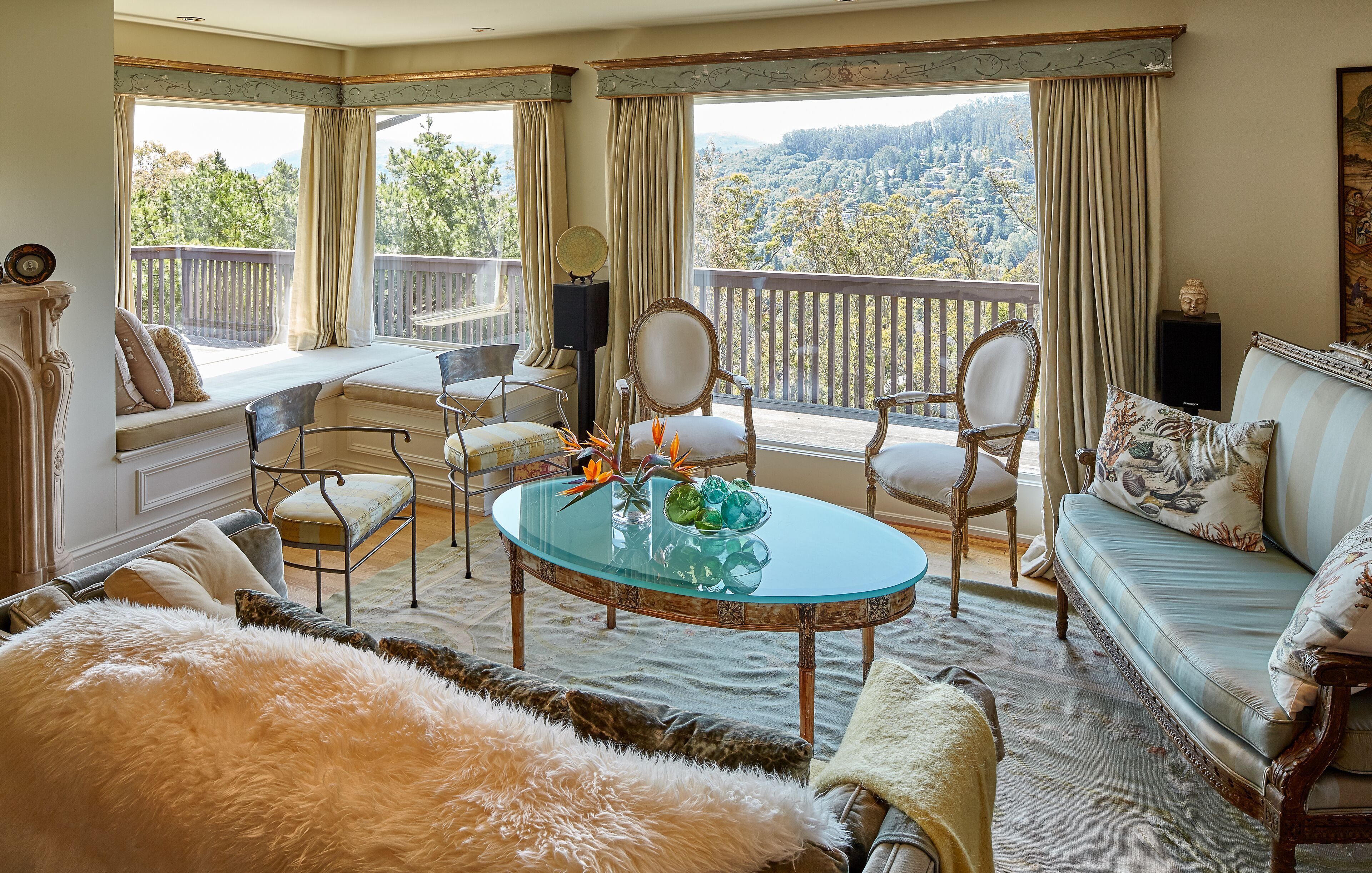 Dramatic Views, Spacious, Inviting Mill Valley Home 