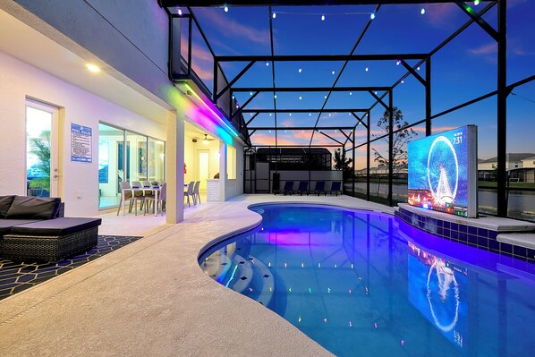 Piscine extérieure, piscine chauffée