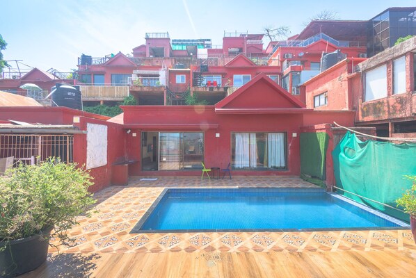 Pool - 4 Star Sunset Villa (Mumbai)