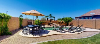 Airy home with private heated pool, firepit, grill, enclosed backyard, cornhole