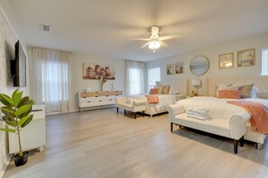 5 bedrooms, desk, iron/ironing board, free WiFi