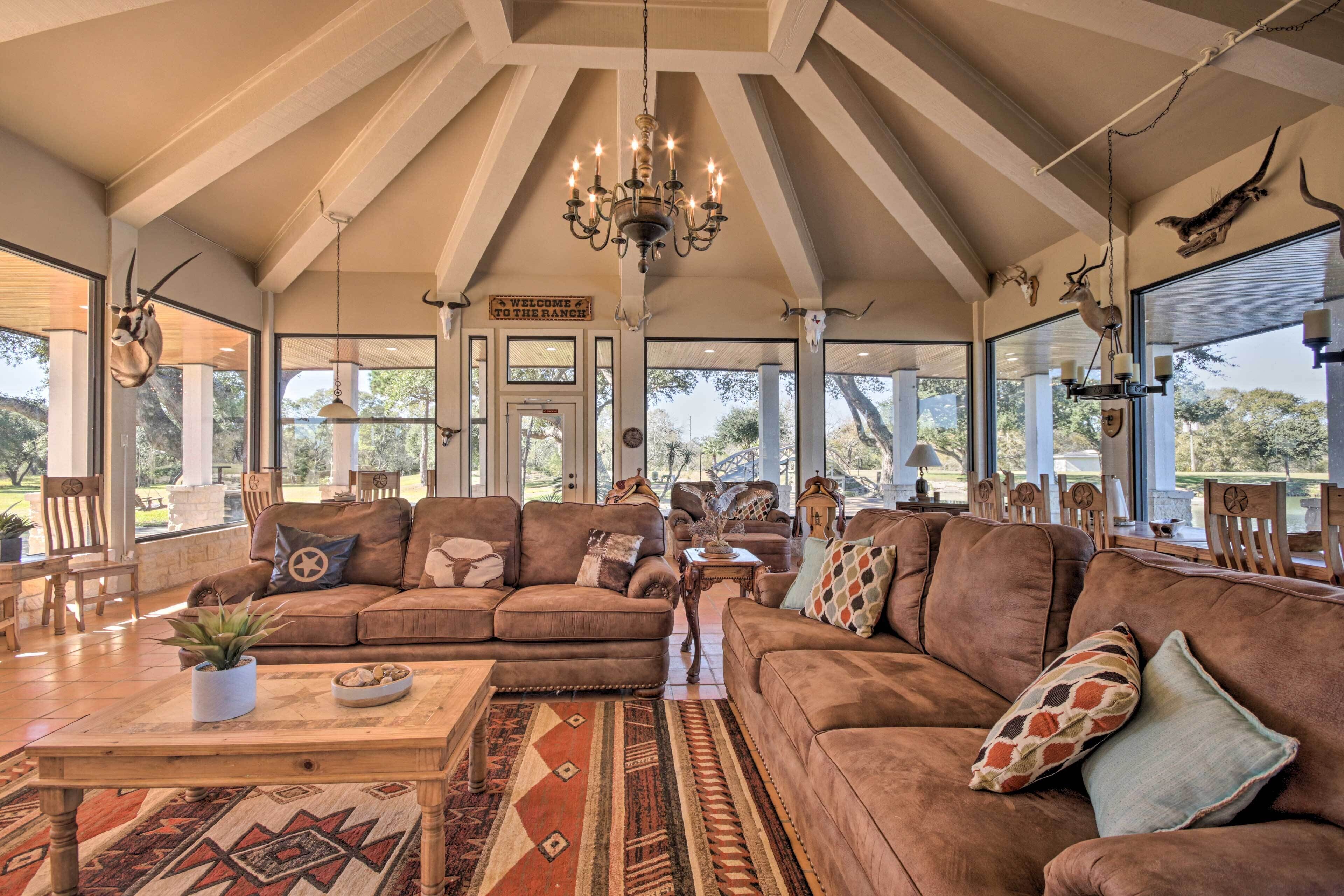 Villa (Multiple Bedrooms) | Interior