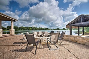 Villa (Multiple Bedrooms) | Interior - Lakefront Wallis Ranch w/ Private Beach & Patio! (Wallis)