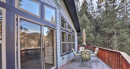 Bright Idaho Springs Cabin w/ Mountain Views!