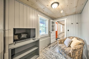 House (3 Bedrooms) | Interior - All-season Sanctuary: Steps to Moosehead Lake (Greenville)