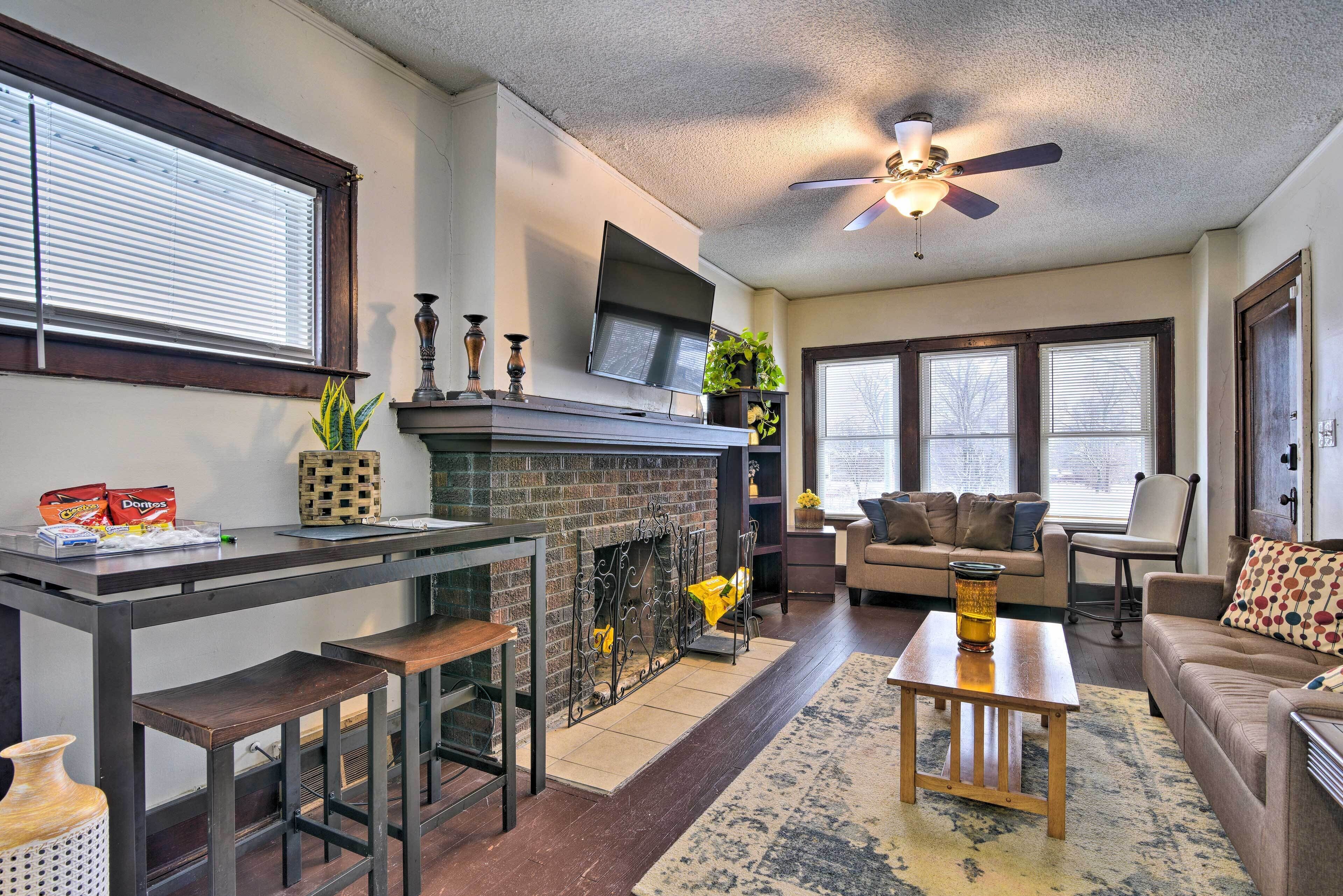 Awesome Detroit Apartment < 3 Mi to Midtown!