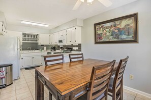 Microwave, oven, stovetop, dishwasher - Auburn Home w/ Private Yard < 4 Mi to Campus! (Auburn)