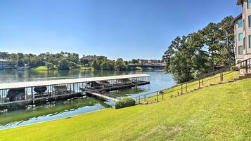 Apartment (2 Bedrooms) | Bahagian dalam