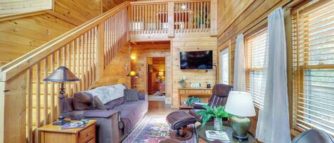 House (2 Bedrooms) | Front of property