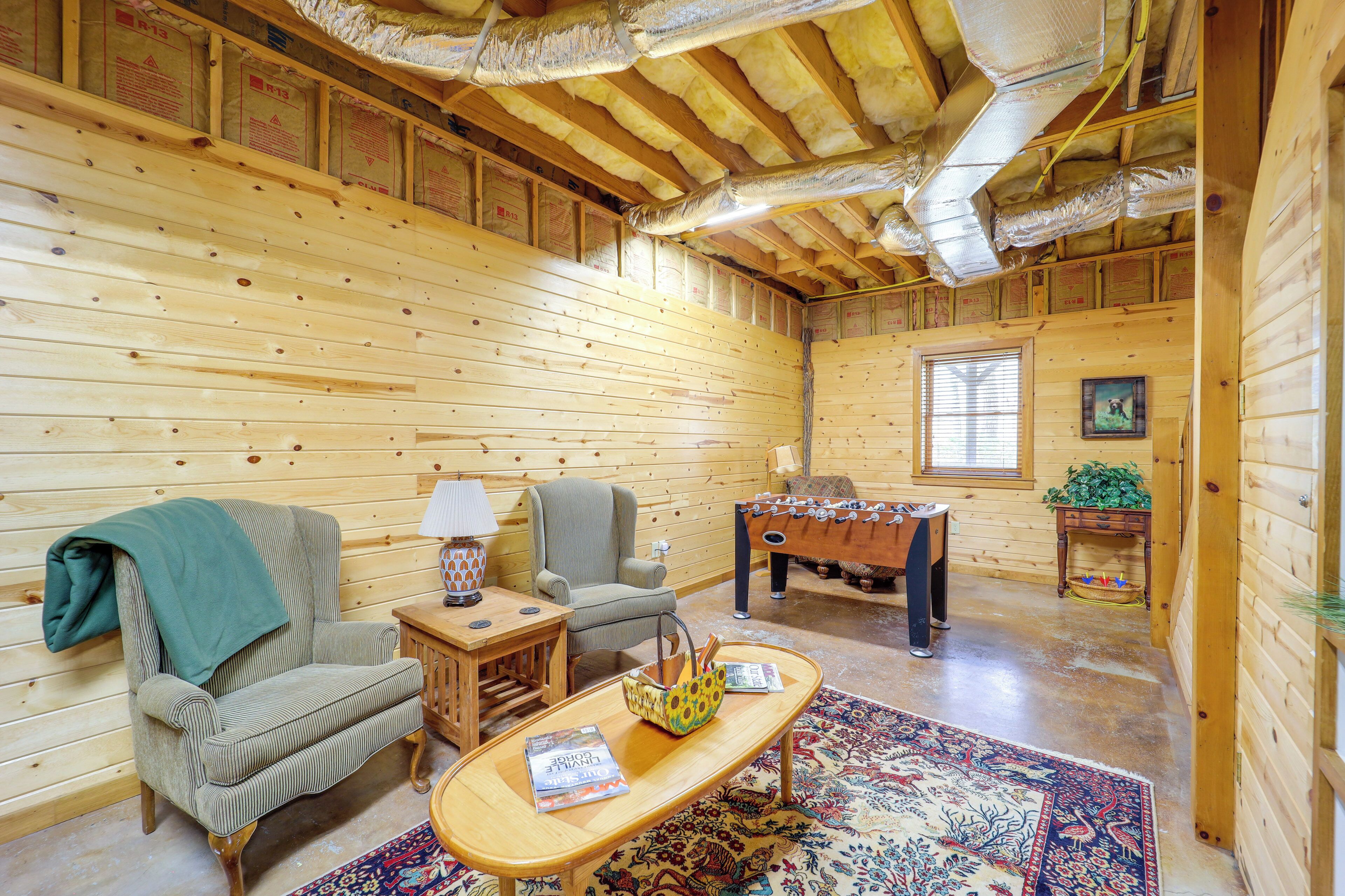 House (2 Bedrooms) | Interior