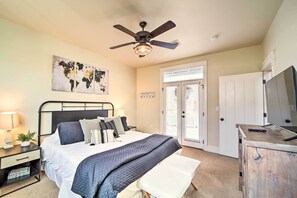 House (3 Bedrooms) | Interior - Carlton Landing Home: Walk to Lake & Parks! (Eufaula)