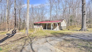 House (3 Bedrooms) | Front of property