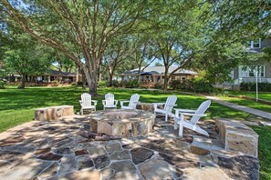 Interior - Remodeled Cedar Creek Lake Retreat w/ Fire Pit! (Malakoff)