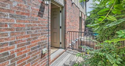 Charming Springdale Townhome ~ 5 Mi to Dtwn!