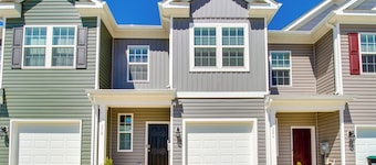 Charming Townhome < 1 Mi to Zoo & Luray Caverns!
