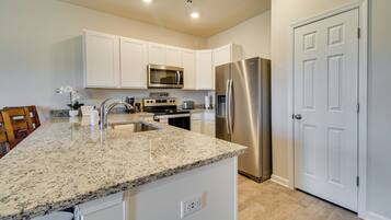 Apartment (3 Bedrooms) | Interior