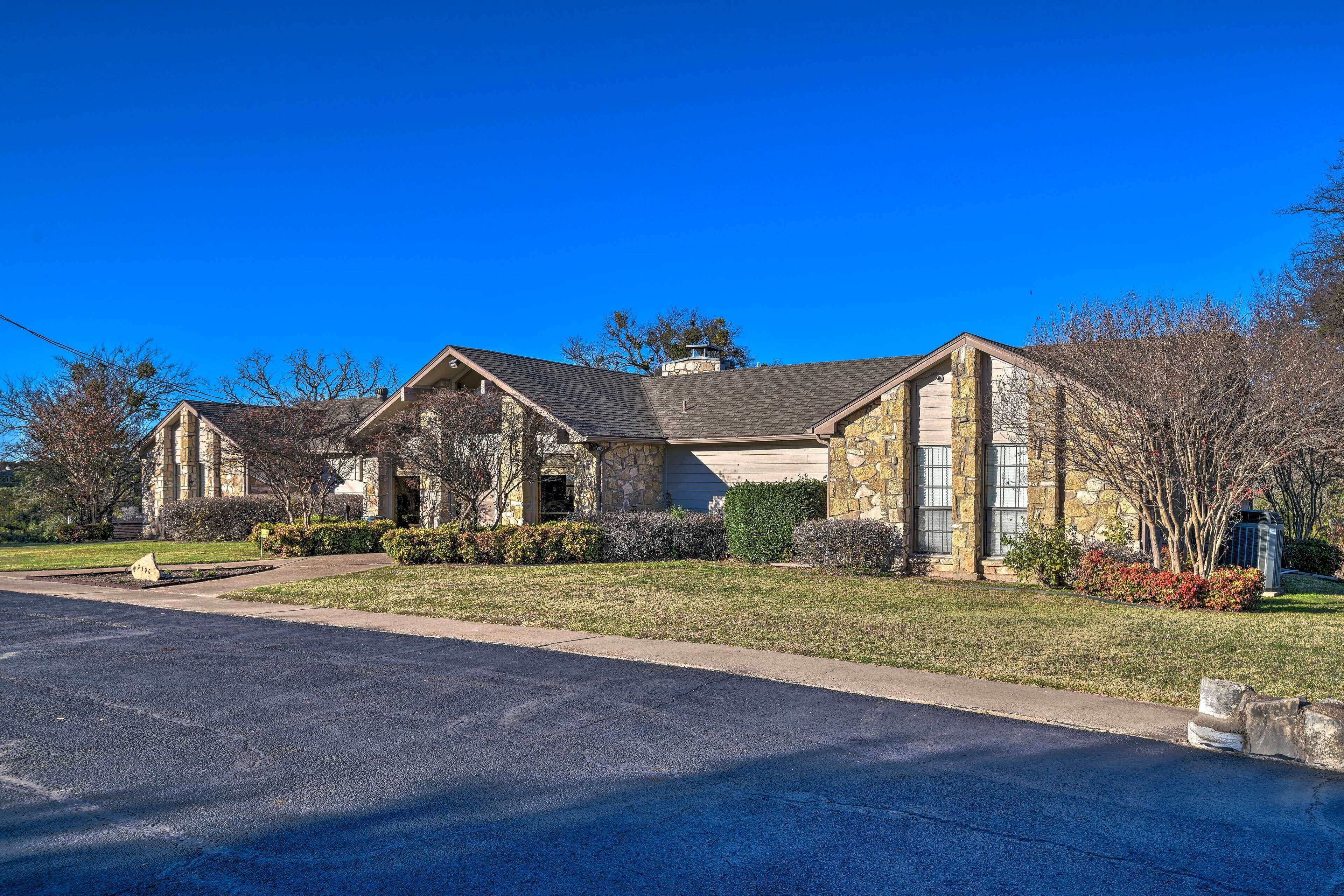 House (1 Bedroom) | Interior