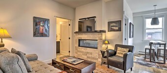 Grand Lake Condo w/ Balcony & Mountain Views