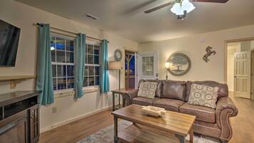 House (1 Bedroom) | Interior