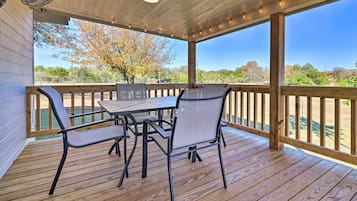 Apartment (0 Bedroom) | Outdoor dining