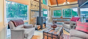 康威區小木屋：山景與火坑！