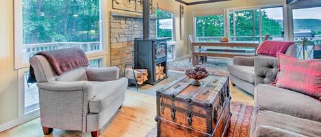 House (3 Bedrooms) | Front of property