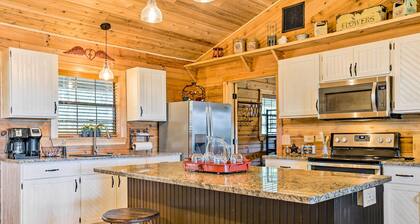Cozy New Braunfels Family Cabin w/ Porch & Views!