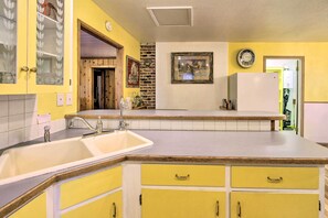 House (3 Bedrooms) | Interior - Cozy Home w/ Hot Tub: Half Mi to Salmon River! (Salmon)