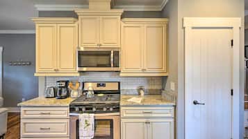 House (3 Bedrooms) | Bahagian dalam
