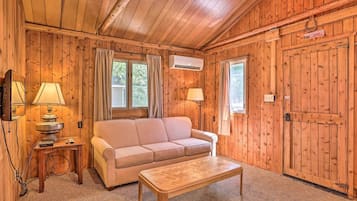 Cottage (1 Bedroom) | Interior