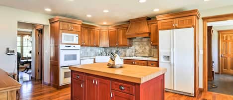 House (6 Bedrooms) | Bahagian dalam