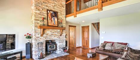 House (6 Bedrooms) | Front of property