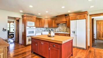 Maison (6 Bedrooms) | Intérieur