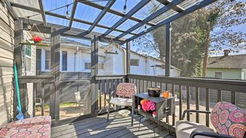 House (4 Bedrooms) | Front of property