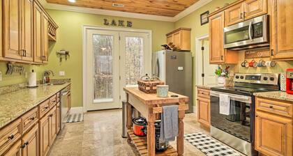Dog-friendly Family Home Steps to Norris Lake