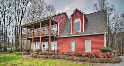 Dog-friendly Family Home Steps to Norris Lake